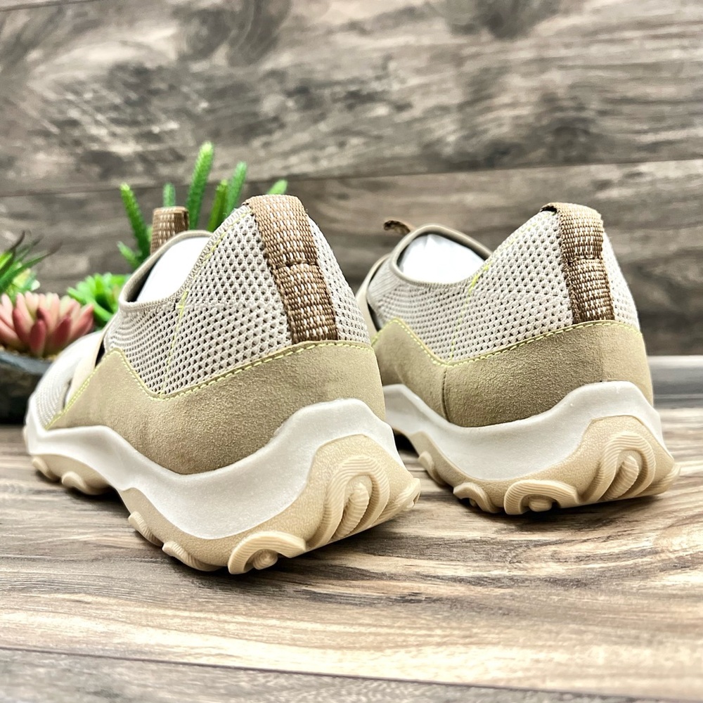 NIB Earth Origins Tanvi 8W 9W Knit Trail Slip On Sneaker Sand White Fabric - Picture 8 of 14